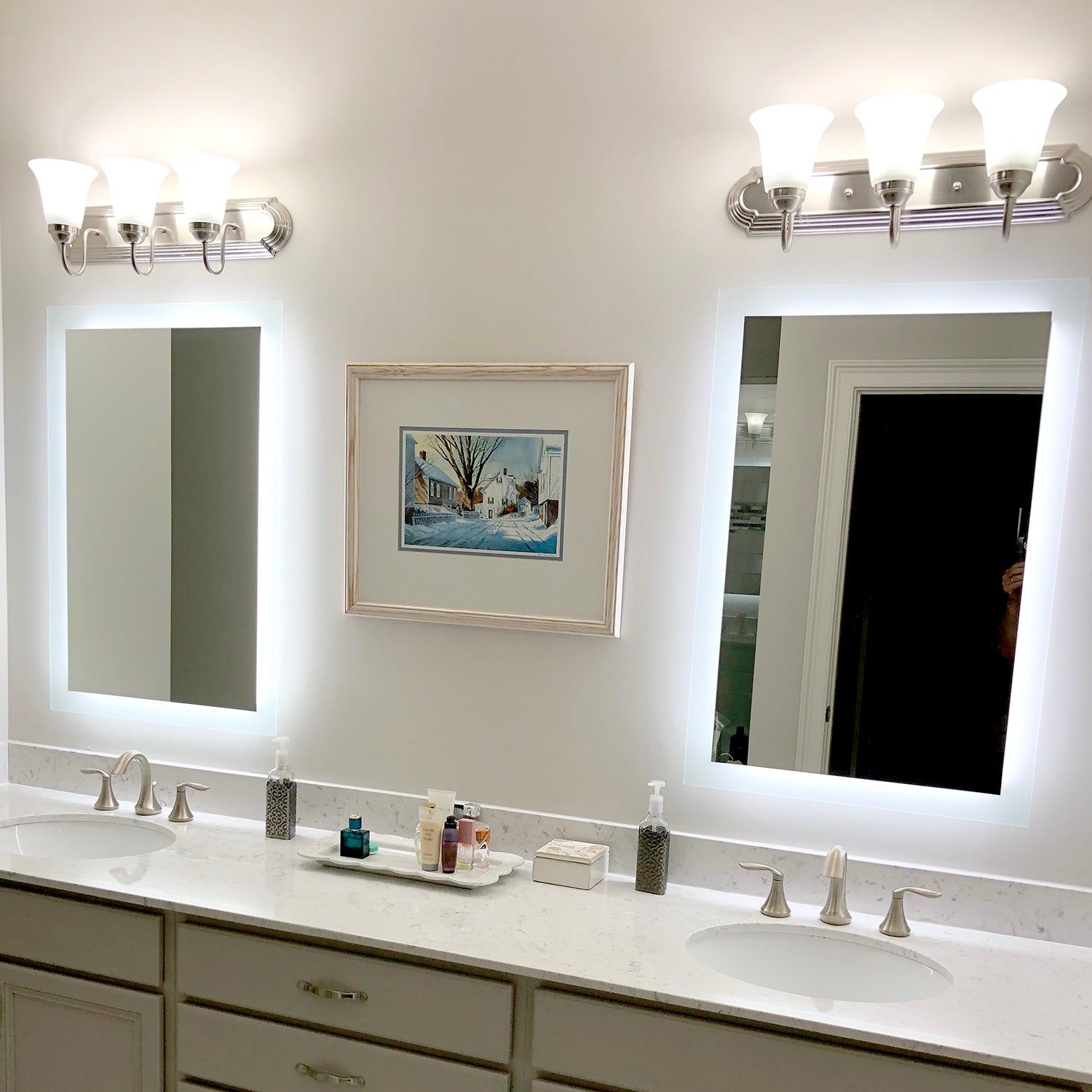 LED Mirror (Side-Lighted) 32" x 36"